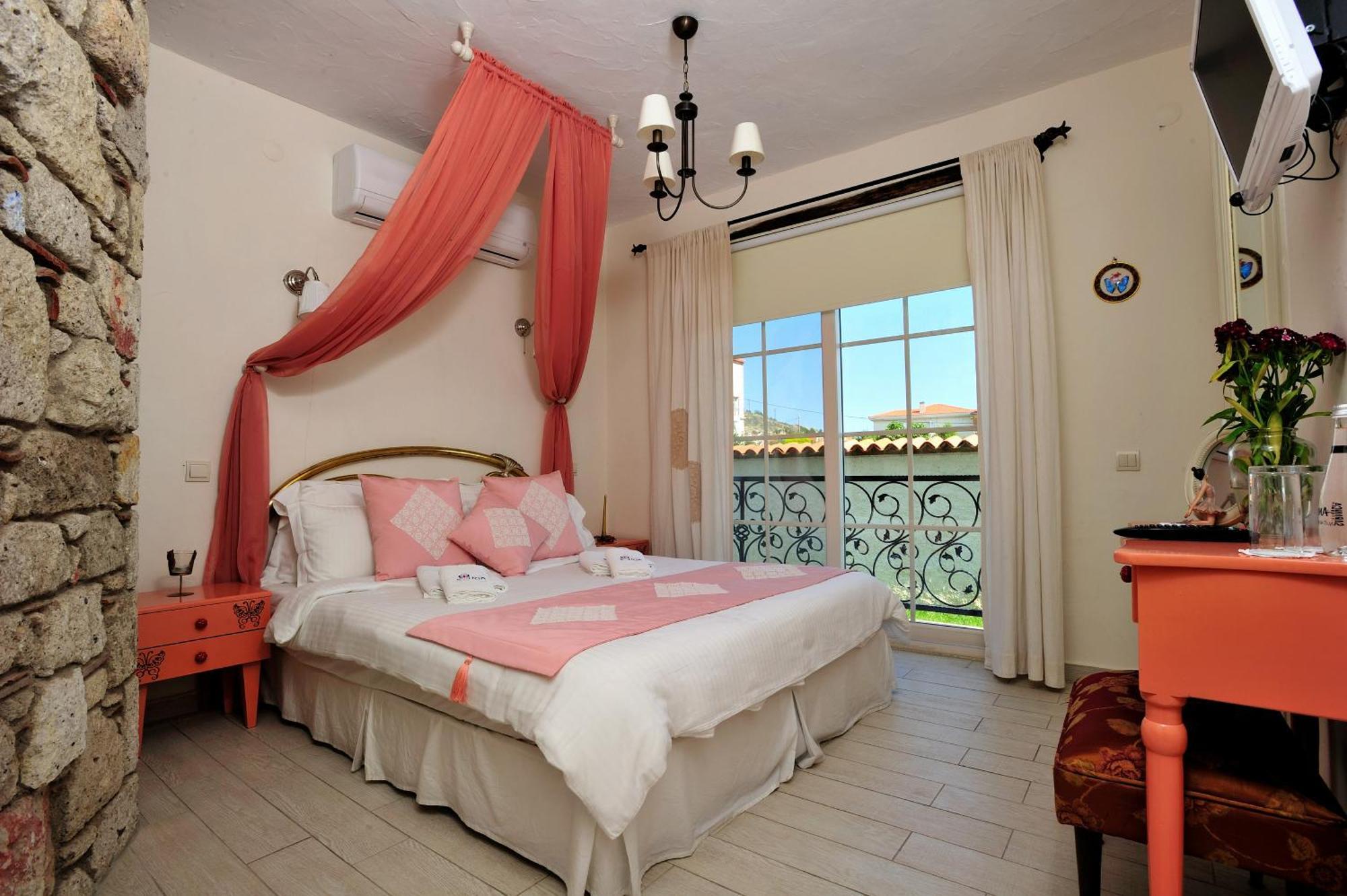 Alacati Sultan Konak Butik Otel ℳℛ Luxury Concept Екстер'єр фото